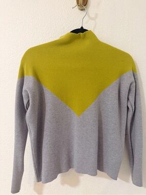 Cynthia Rowley Two-Tone Mock Neck Sweater in Gray & Lime